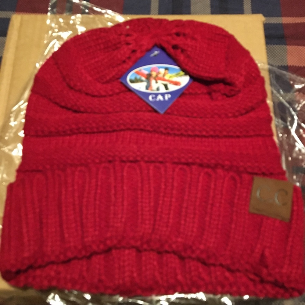 New never been worn still has tags Red CC toboggan
